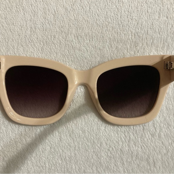 QUAY Sunglasses By the Way main image 7